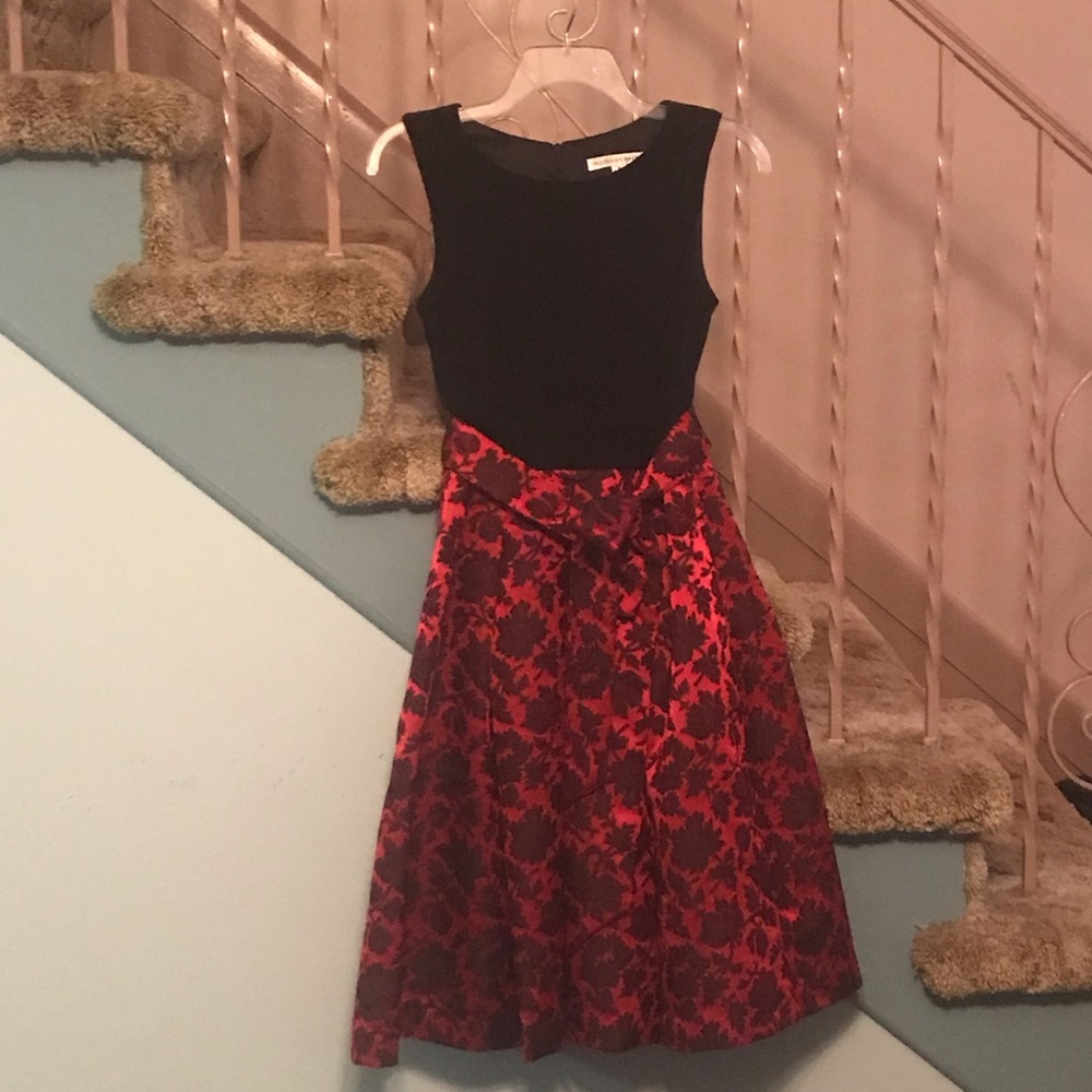 Holiday dress